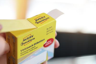 Avery marking dots, diameter 10 mm, rol met 800 stuks, blauw Avery marking dots, diameter 10 mm, rol met 800 stuks, blauw