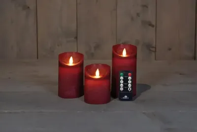 3ST KAARS BORDEAUX WAX RUSTIEK BEWEGENDE VLAM 7,5X10/12,5/15CM AFSTANDSBEDIENING 3X3AAA - Annas collection