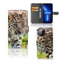 iPhone 13 Pro Max | Telefoonhoesje | Met pasjeshouder | Baby Luipaard - thumbnail