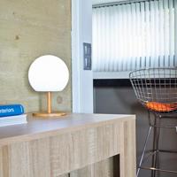 LUMISKY - Tafellamp - draadloos - uitschuifbare bamboe voet - H28cm - warm wit / wit LED LUNY - thumbnail