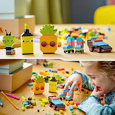 LEGO classic 11027 creatief spelen met neon - thumbnail
