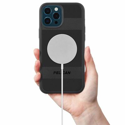 Pelican Protector Series - iPhone 13 Hoesje [15FT Militaire Grade Drop Protection] [Compatibel met MagSafe] Magnetische Telefoon Case met Anti Scratch Tech - Robuuste Bumper Cover voor Apple iPhone 13