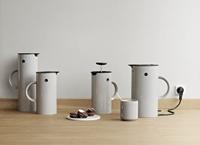 Stelton EM77 Stelton Thermoskan 1 l licht grijs - thumbnail