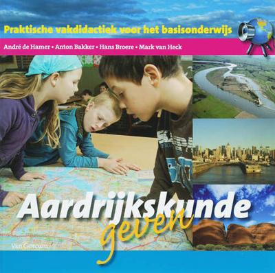 Aardrijkskunde geven - Paperback (9789023243199)