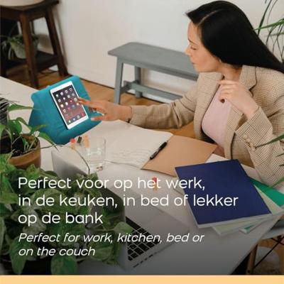 Orange Donkey Tablet Kussen – 29x23x26 cm - tablethouder voor boekenstandaard – Meerzijdig IPad standaard met 3 verschillende zijdes - Mobiele telefoonstandaard voor tafel – leesstandaard - Zwart