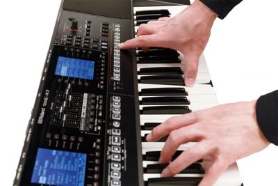 Roland E-A7 arranger keyboard 61 toetsen Roland E-A7 arranger keyboard 61 toetsen