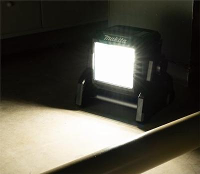 Makita DEAML003G Bouwlamp LED 14,4 / 18 / 40 V Max Basic Body - thumbnail