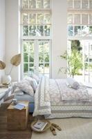 Pip Studio Pip Studio Kussensloop Kairi Bloom Licht blauw 60x70 cm - thumbnail