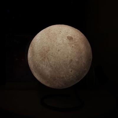 Gift Republic Maanlamp