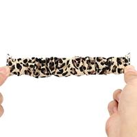 Elastisch scrunchie nylon bandje - Panterprint - Geschikt voor Apple Watch 44mm / 45mm / 46mm / 49mm - thumbnail