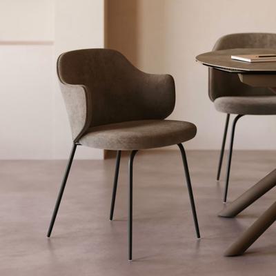 Kave Home Eetkamerstoel 'Yunia' kleur Bruin Kave Home Eetkamerstoel 'Yunia' kleur Bruin