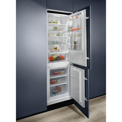 Electrolux 500 ColdSense Koel/vrieskast Inbouw 178 cm KND5FE18S