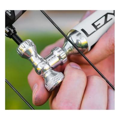 Lezyne Control Drive CO2-inflator 16g - Zilver