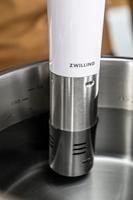 Zwilling Sous Vide Stick Enfinigy - Nauwkeurige temperatuurinstelling - IPX7 Waterproof - Zilver/Wit - thumbnail