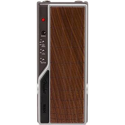 Fender Tread-Light Wah Pedal met schakelbare midrange en buffer