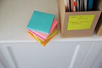 Post-it Super Sticky notes XL Cosmic, 70 vel, ft 101 x 101 mm, gelijnd, geassorteerde kleuren, pak van 3 - thumbnail