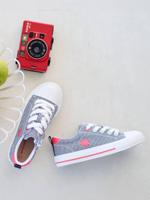 Gestreepte, gesnoerde en geritste kindermanden blauw, gestreept - thumbnail