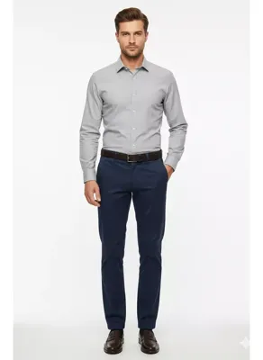 Herenbroek - Donkerblauw - Arya Label - Lengte 34 Herenbroek - Donkerblauw - Arya Label - Lengte 34