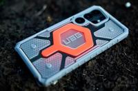 Urban Armor Gear Pathfinder Outdoor telefoonhoes Samsung Galaxy S25 Ultra Rood, Transparant Inductieve lading, Met polsband, Stootbestendig - thumbnail