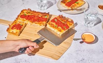 Ooni Bamboo Pizza Peel & Serving Board grillbestek