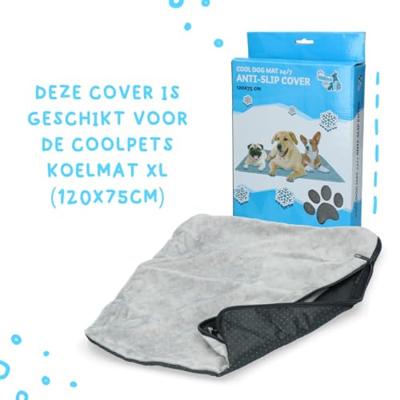 CoolPets Dog Mat 24/7 Anti-Slip Cover (120x75cm) XL