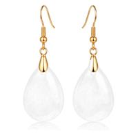 Goudkleurige Oorbellen voor Dames met Druppelvormige Witte Jade Hanger - thumbnail