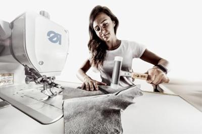 Halder Kunststofhamer | lengte 305 mm hoofd-d. 25 mm | hickory terugslagvrij | hard nylon wit | 1 stuk - 3366.025 - 3366.025