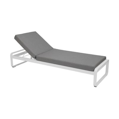 Fermob Bellevie Premium Sunlounger ligbed Cotton White Fermob Bellevie Premium Sunlounger ligbed Cotton White