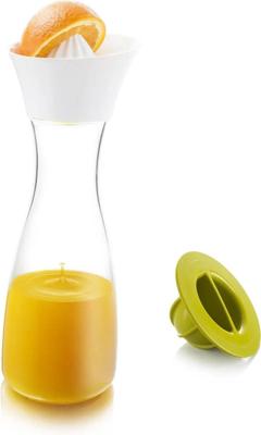 Tomorrow's Kitchen Citruspers en Karaf in één
