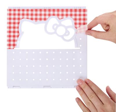 MGA's Miniverse Make It Mini Spaces Hello Kitty