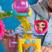 BANDAI - Littlest Pet Shop - Fun Factory boxset - Speelset met 2 dieren, decor en accessoires - BF00519 - thumbnail