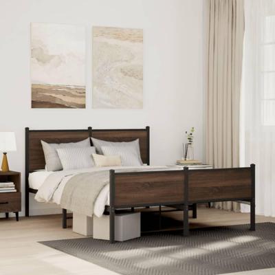 Bedframe hoofd- en voeteneinde metaal bruin eiken 140x190 cm Bedframe hoofd- en voeteneinde metaal bruin eiken 140x190 cm