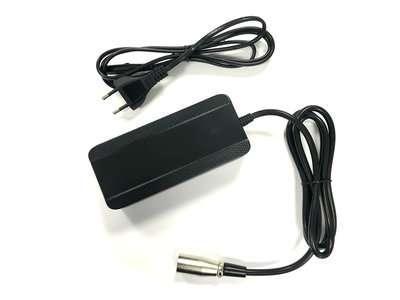 Van Beijck Acculader xlr 3-pins neutrik 36 volt / 2 ah