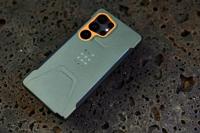 Urban Armor Gear Civilian Backcover Samsung Galaxy S25 Ultra Olijf, Oranje Inductieve lading, Stootbestendig - thumbnail