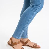 Ara 1233518 - alle - thumbnail