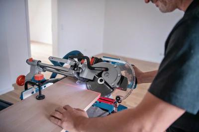 Bosch Professional GCM 18V-216 D Accu kap- en verstekzaag 216mm 18V Basic Body - 0601B51000 - thumbnail