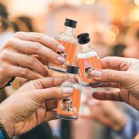 Mini Vodka personaliseren - 30 stuks - thumbnail
