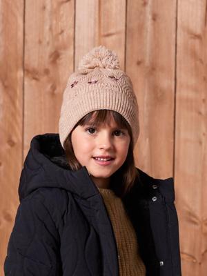Geborduurde set voor meisjes muts + snood + wanten/handschoenen van opengewerkt breisel goudbeige