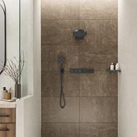 Hansgrohe FixFit Q muuraansluitbocht met handdouchehouder, Brushed Black Chrome - thumbnail