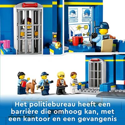 Lego City 60370 Achtervolging Politiebureau - thumbnail