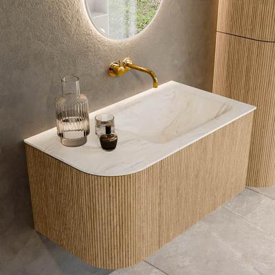 Mondiaz KURVE-DLUX 85 cm Onderkast Greeploos 1 Lade Met Deuren Oak, Wastafel Solid Surface Rechts Ostra 0 Kraangaten Zonder Spiegel (KRVCLO85L1L1D0KR-Oak/Ost)