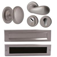 Hardbrass Voordeurset Pragma/Olympia compleet rechtswijzend SKG3 met kerntrekbeveiliging - PVD Inox - thumbnail