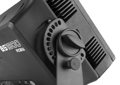 Beamz Pro BS1500 RGBW LED stroboscoop, blinder en floodlight