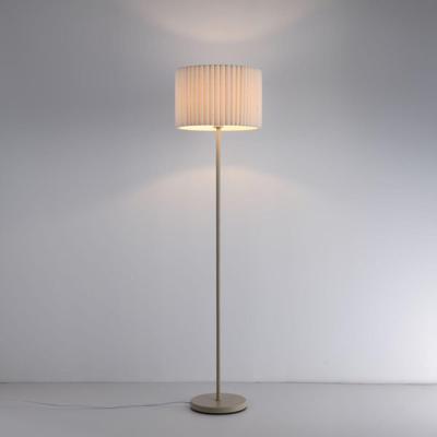 Staande lamp Selyra lino bianco l - E27-fitting - IP20 voor binnen - Linnen kap - Metaal frame - Wit Staande lamp Selyra lino bianco l - E27-fitting - IP20 voor binnen - Linnen kap - Metaal frame - Wit