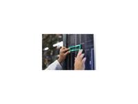 HPE Aruba 100M SFP LC FX 2km MMF XCVR - thumbnail
