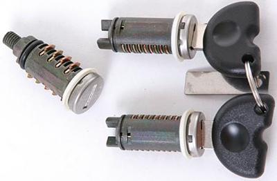 Vicma slot set lock set piaggio skipper lx, 10885