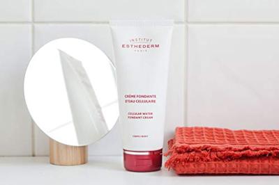 Institut Esthederm Body Hydrating Crème Fondante D'Eau Cellulaire 200ml
