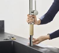 Hansgrohe Talis M54 ééngreeps keukenmengkraan 210 met uittrekbare vuistdouche en sBox, 2 straalsoorten, rvs look - thumbnail