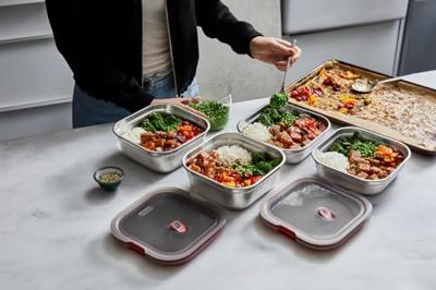 Zwart+Blum Stalen Voedselbox Vierkant - 195x189x58mm - Grijs/Rood Zwart+Blum Stalen Voedselbox Vierkant - 195x189x58mm - Grijs/Rood