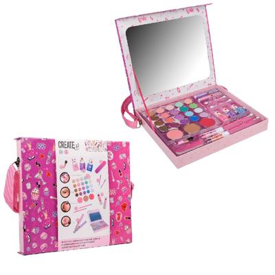 Create it beauty case 36 delig om makkelijk mee te nemen